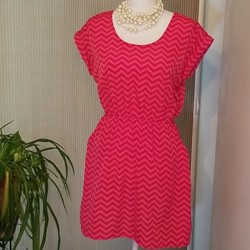 Candies elastic waist dress CHEVRON